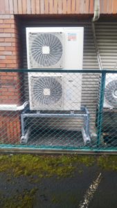 札幌市内　床置き型空調機更新工事